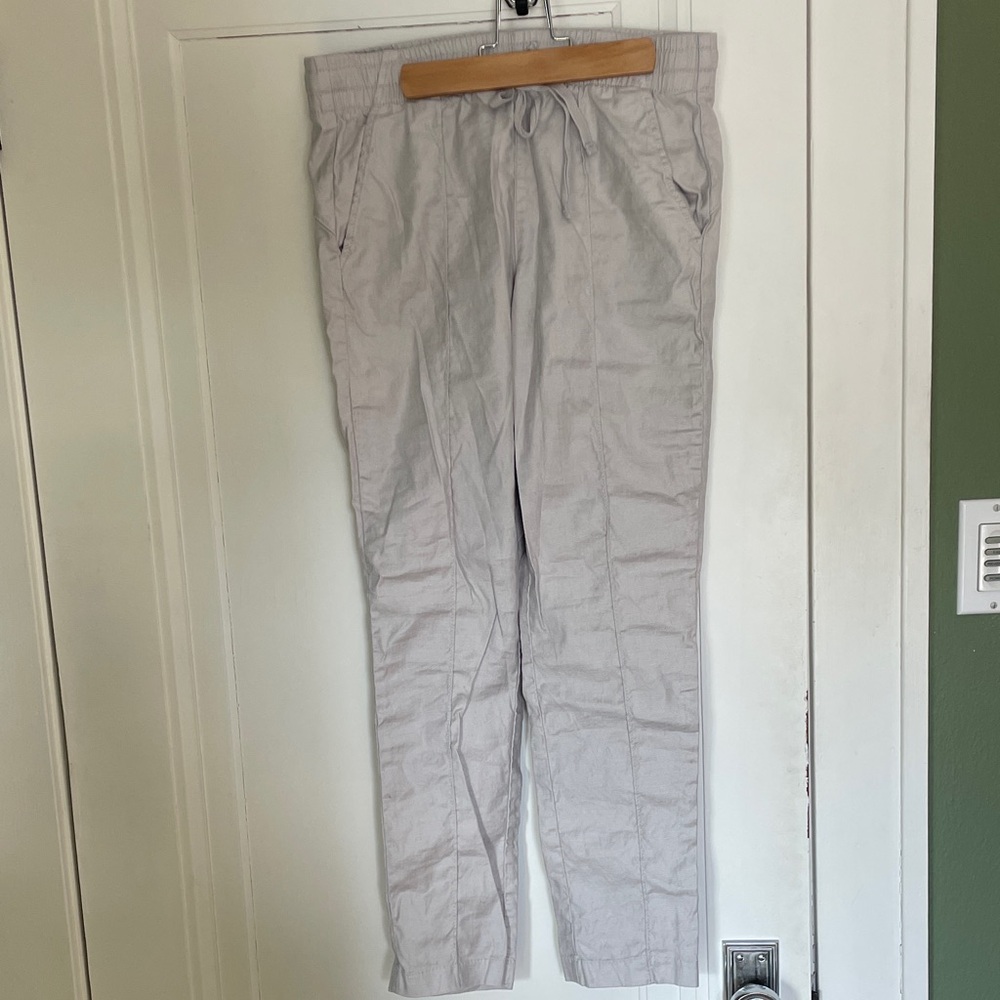 Level 99 Women's Light Gray Straight Leg Pants